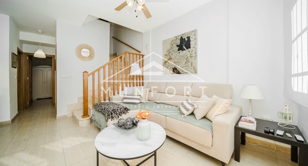 4 quarto Casa em Banda para venda em Torre de la Horadada - 350 000 € (Ref: 9383595)