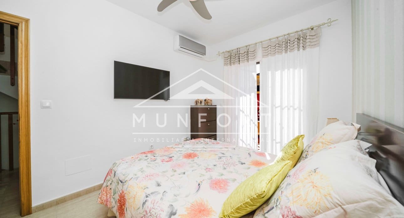 4 quarto Casa em Banda para venda em Torre de la Horadada - 350 000 € (Ref: 9383595)