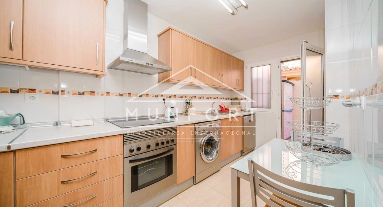 4 quarto Casa em Banda para venda em Torre de la Horadada - 350 000 € (Ref: 9383595)