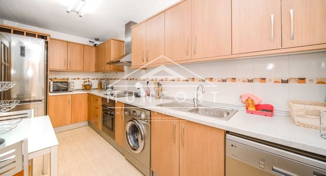 4 quarto Casa em Banda para venda em Torre de la Horadada, Pilar de la Horadada - 350 000 € (Ref: 9383595)