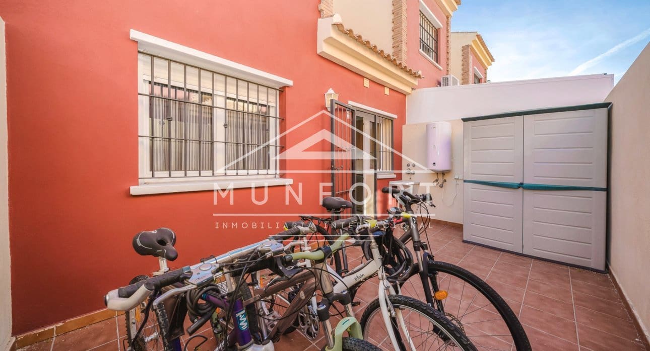 4 quarto Casa em Banda para venda em Torre de la Horadada - 350 000 € (Ref: 9383595)