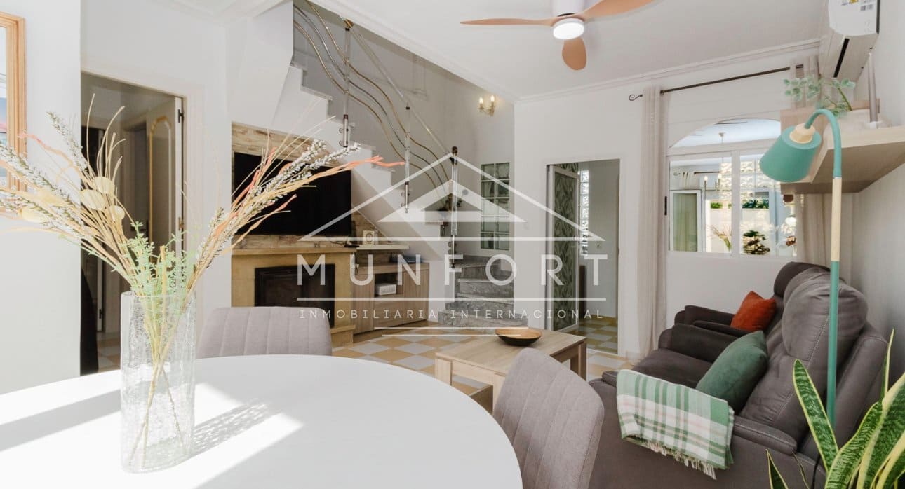 4 slaapkamer Villa te koop in Torrevieja - € 399.000 (Ref: 9386898)