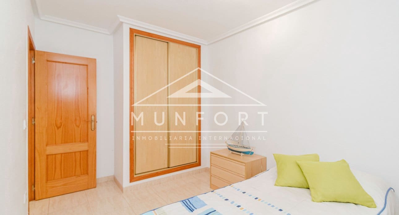 3 soverom Bungalow til salgs i Orihuela Costa med svømmebasseng - € 265 000 (Ref: 9386900)