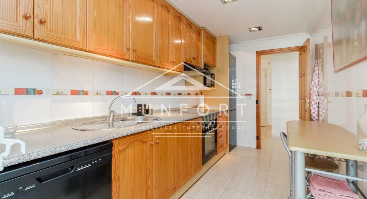 3 soverom Bungalow til salgs i Orihuela Costa med svømmebasseng - € 265 000 (Ref: 9386900)