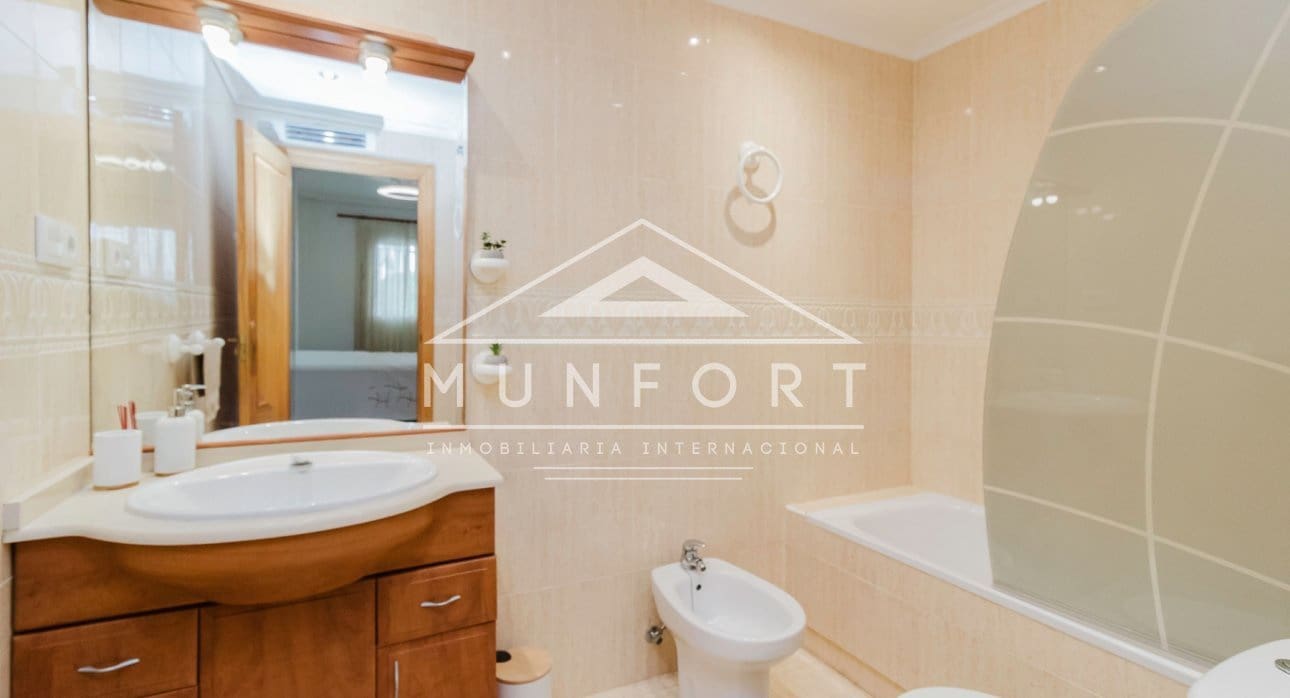 3 soverom Bungalow til salgs i Orihuela Costa med svømmebasseng - € 265 000 (Ref: 9386900)