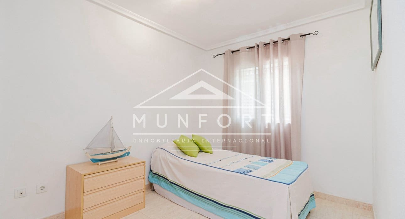 3 soverom Bungalow til salgs i Orihuela Costa med svømmebasseng - € 265 000 (Ref: 9386900)