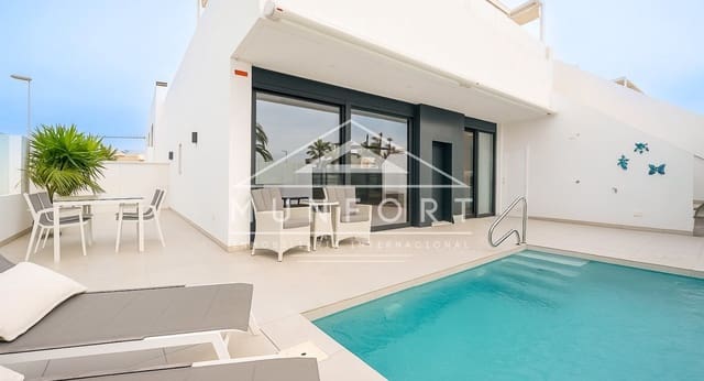 3 bedroom Townhouse for sale in Pilar de la Horadada ciudad, Pilar de la Horadada with pool - € 399,000 (Ref: 9386902)