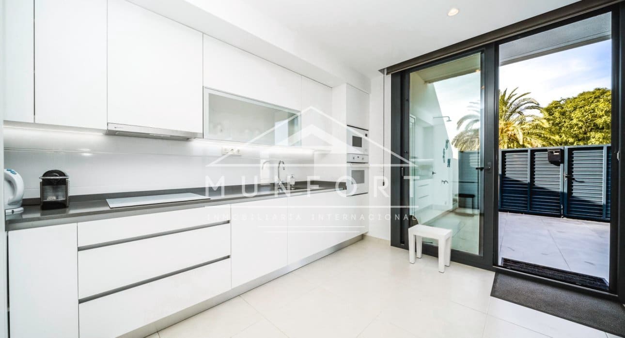 3 Zimmer Haus zu verkaufen in Pilar de la Horadada mit Pool - 399.000 € (Ref: 9386902)