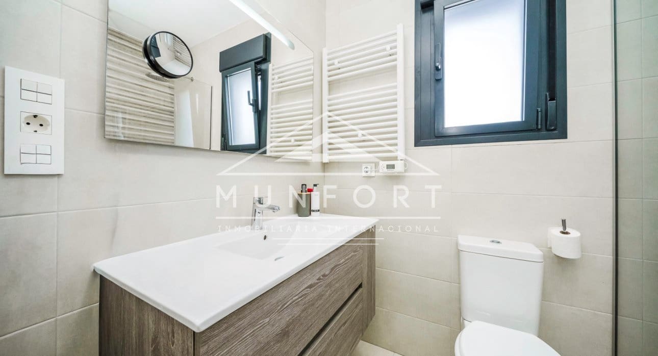 3 Zimmer Haus zu verkaufen in Pilar de la Horadada mit Pool - 399.000 € (Ref: 9386902)