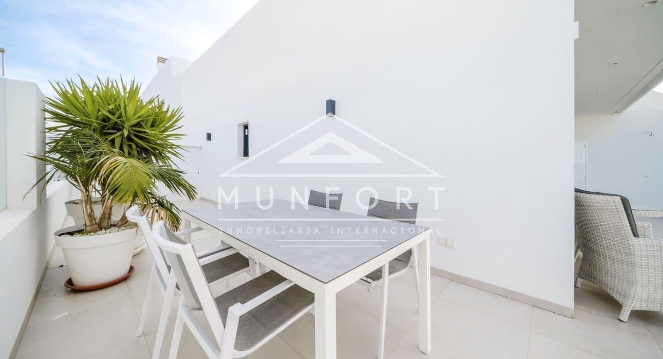 3 Zimmer Haus zu verkaufen in Pilar de la Horadada mit Pool - 399.000 € (Ref: 9386902)