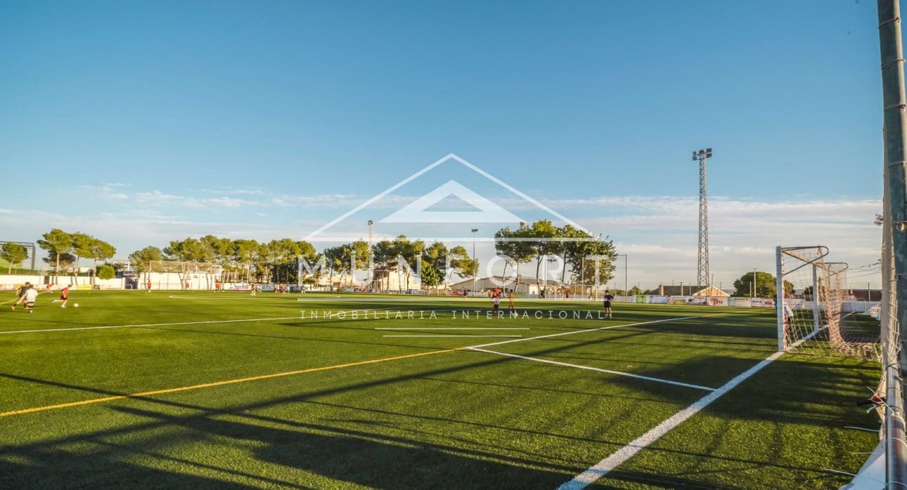 2 bedroom Villa for sale in Los Montesinos with pool - € 129,900 (Ref: 9386905)