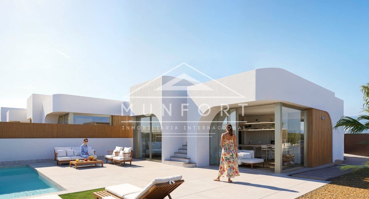 3 Zimmer Villa zu verkaufen in Los Alcazares mit Pool - 589.900 € (Ref: 9388226)