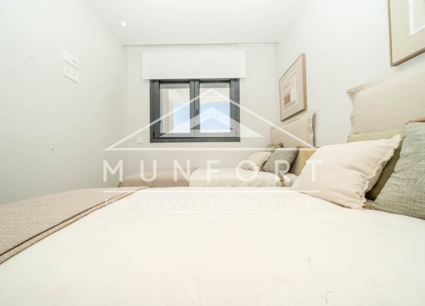 2 quarto Apartamento para venda em Pilar de la Horadada com piscina - 445 000 € (Ref: 9401789)