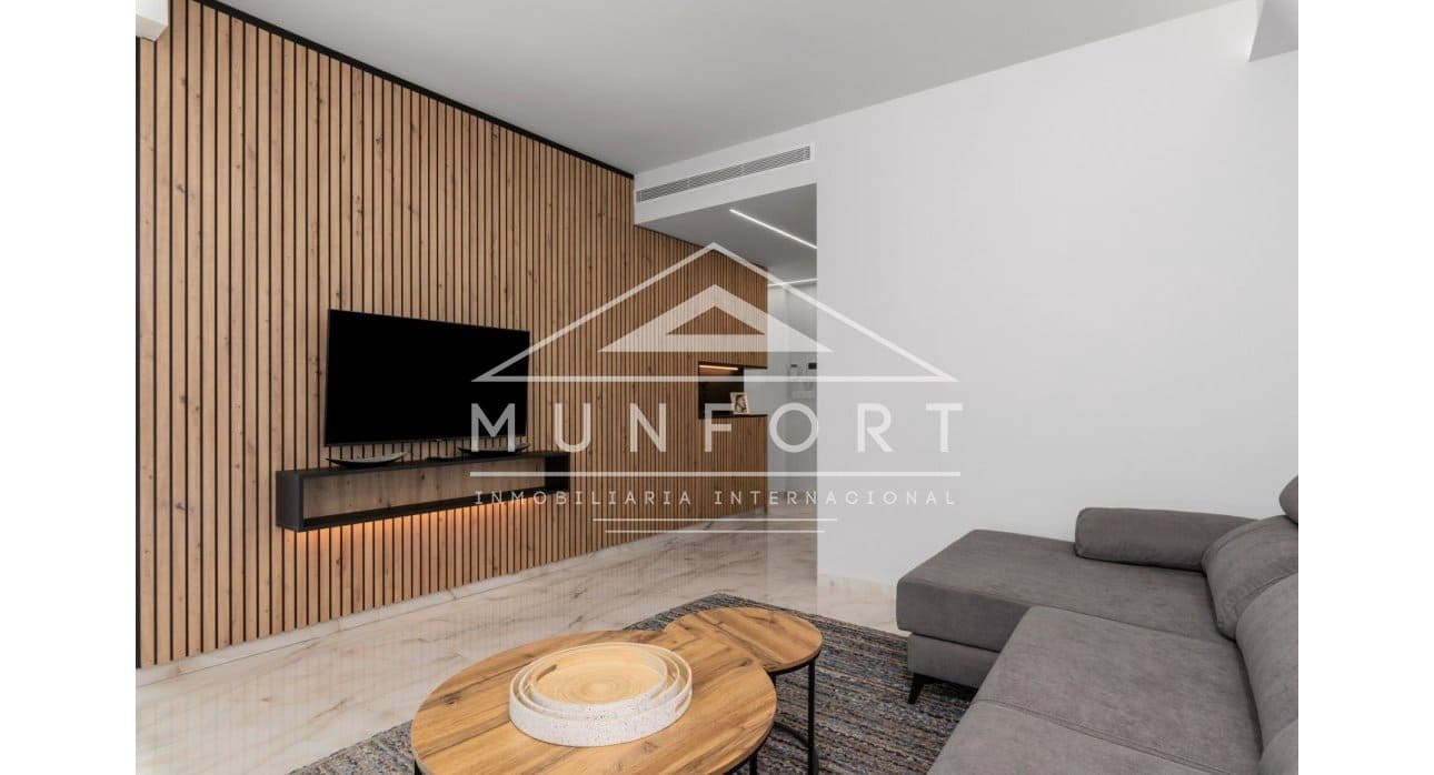 Chalet de 3 habitaciones en Algorfa en venta con piscina - 670.000 € (Ref: 9402633)