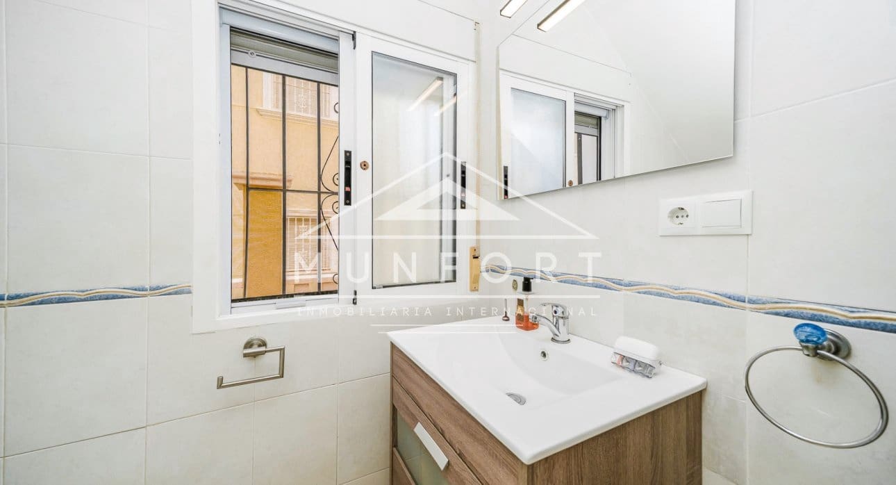 3 camera da letto Villa in vendita in Villamartin con piscina - 345.000 € (Rif: 9403646)