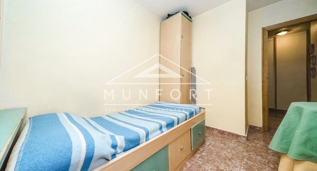 3 chambre Appartement à vendre à Torrevieja - 118 000 € (Ref: 9403648)