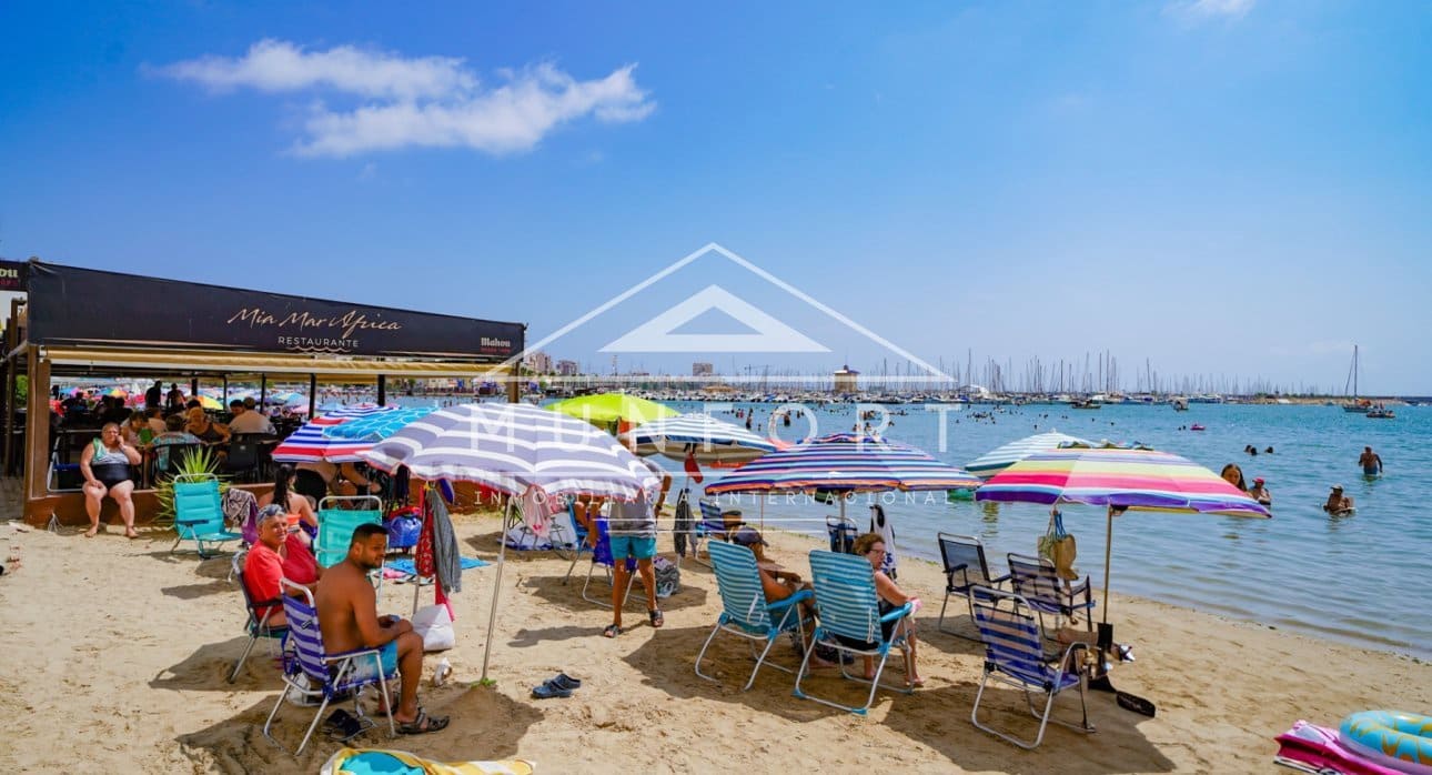 3 chambre Appartement à vendre à Torrevieja - 118 000 € (Ref: 9403648)