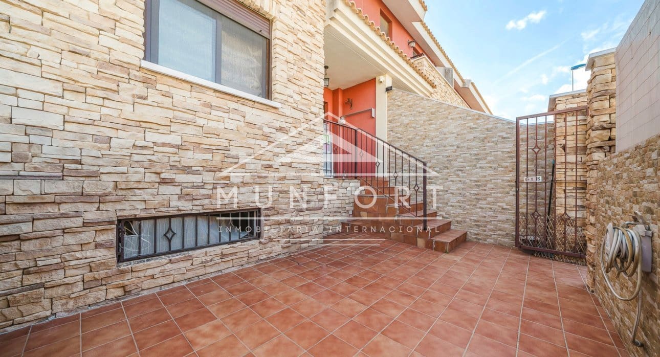 4 bedroom Townhouse for sale in Lo Pagan - € 289,900 (Ref: 9412713)