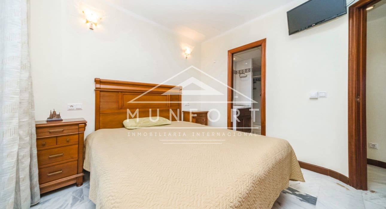 3 bedroom Apartment for sale in Torrevieja with pool - € 369,000 (Ref: 9414540)