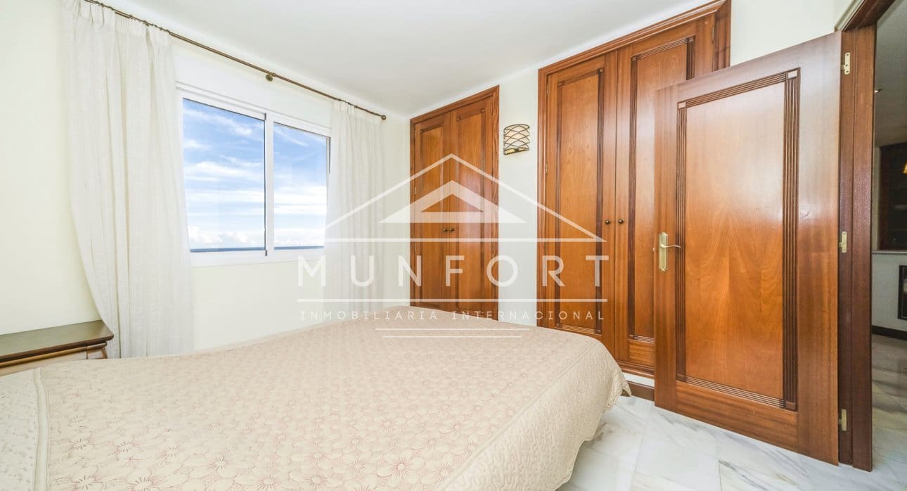 3 bedroom Apartment for sale in Torrevieja with pool - € 369,000 (Ref: 9414540)