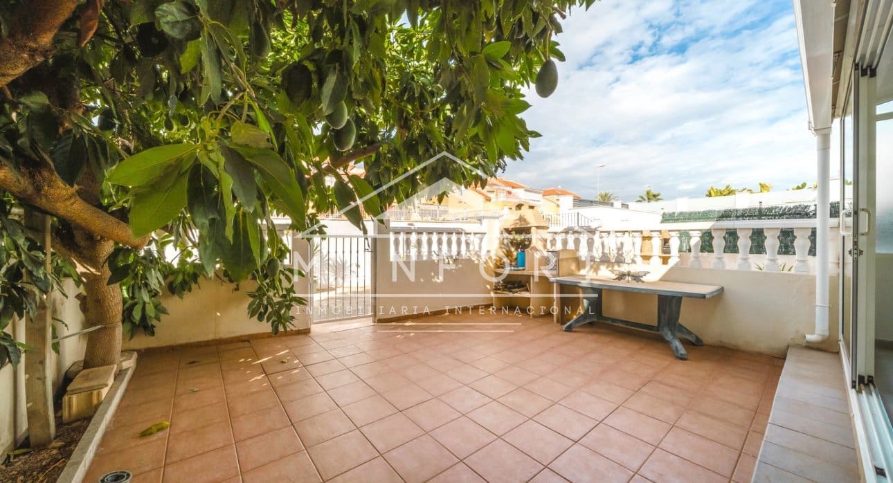 3 soveværelse Byhus til salg i La Zenia - € 219.000 (Ref: 9414621)