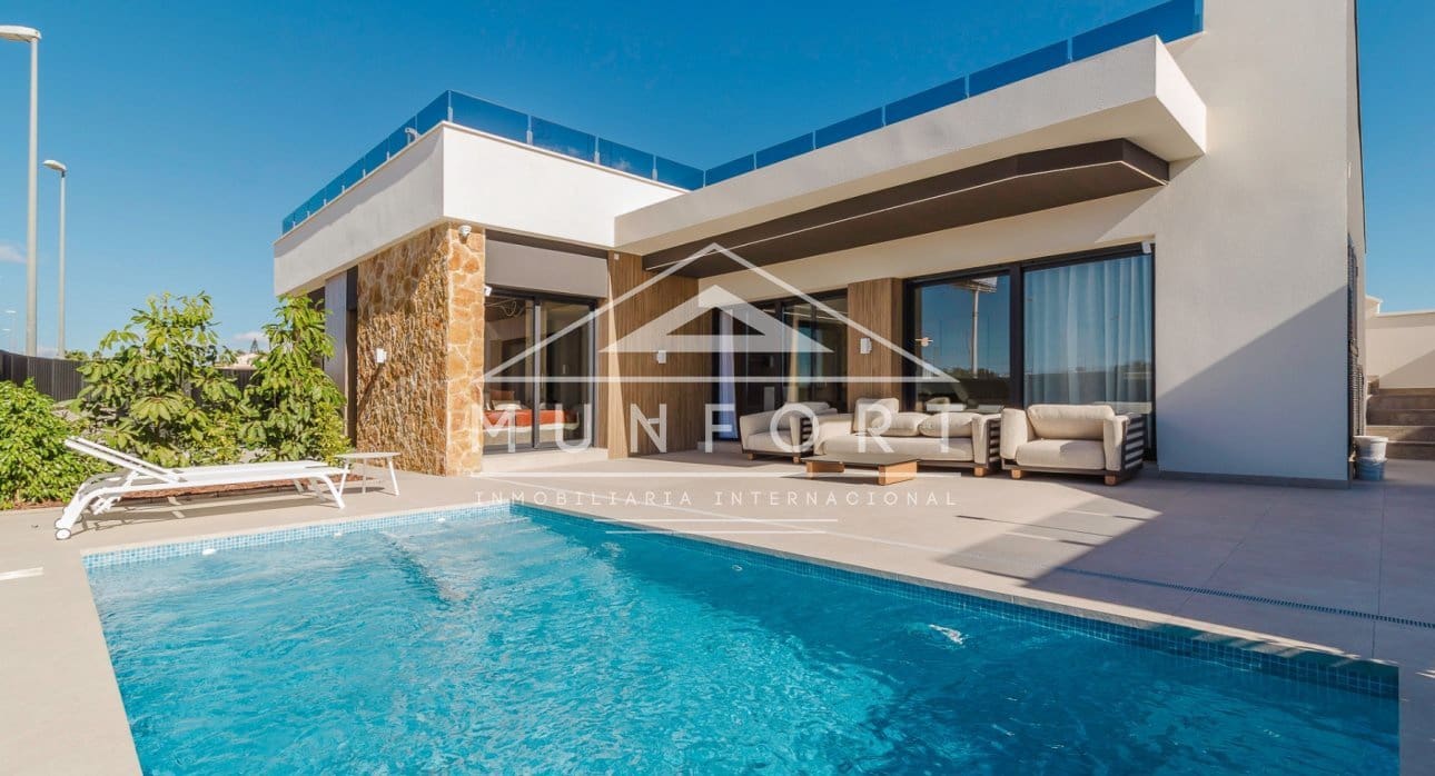 3 sypialnia Willa na sprzedaż w Ciudad Quesada z basenem - 496 000 € (Ref: 9414622)