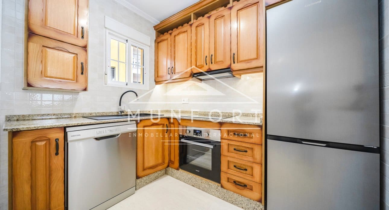 2 bedroom Apartment for sale in Orihuela Costa with pool - € 174,900 (Ref: 9415266)