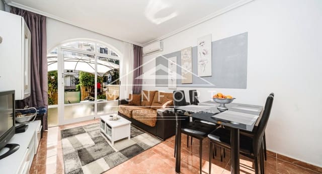 1 chambre Appartement à vendre à Nueva Torrevieja, Torrevieja avec piscine - 135 000 € (Ref: 9417493)