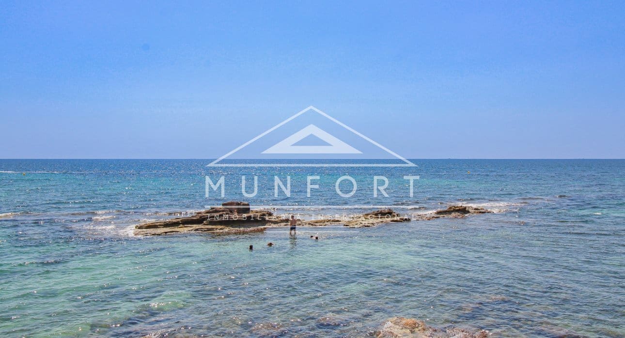 3 Zimmer Haus zu verkaufen in Torre de la Horadada mit Pool - 285.000 € (Ref: 9417793)