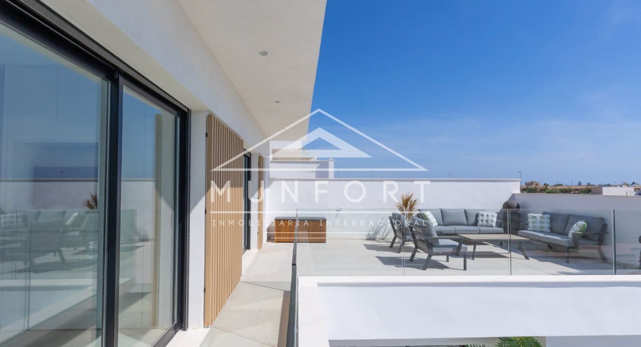 3 chambre Maison de Ville à vendre à Santiago de la Ribera avec piscine - 475 000 € (Ref: 9420076)