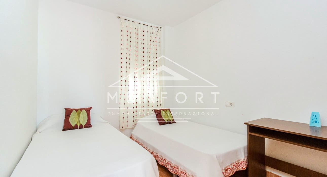 2 slaapkamer Appartement te koop in Los Alcazares met zwembad - € 115.000 (Ref: 9421740)