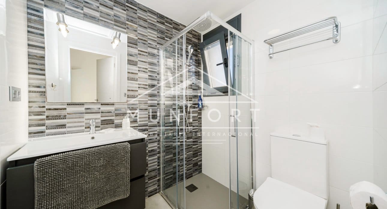 Studio na sprzedaż w Pilar de la Horadada z basenem - 119 900 € (Ref: 9421875)