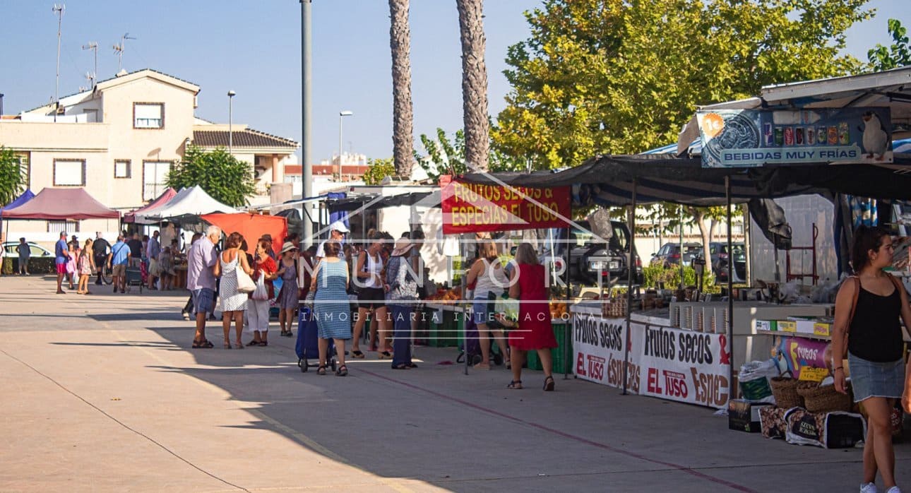 Studio na sprzedaż w Pilar de la Horadada z basenem - 119 900 € (Ref: 9421875)