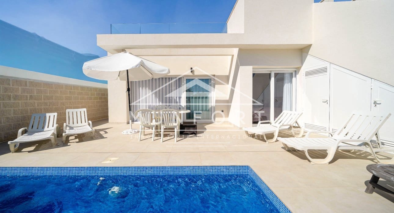 3 bedroom Terraced Villa for sale in Los Montesinos with pool - € 360,000 (Ref: 9431848)