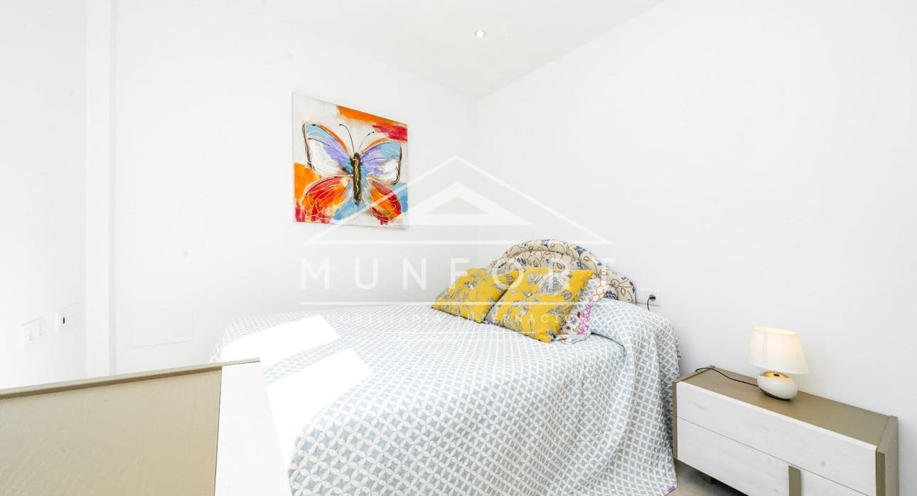 3 bedroom Terraced Villa for sale in Los Montesinos with pool - € 360,000 (Ref: 9431848)