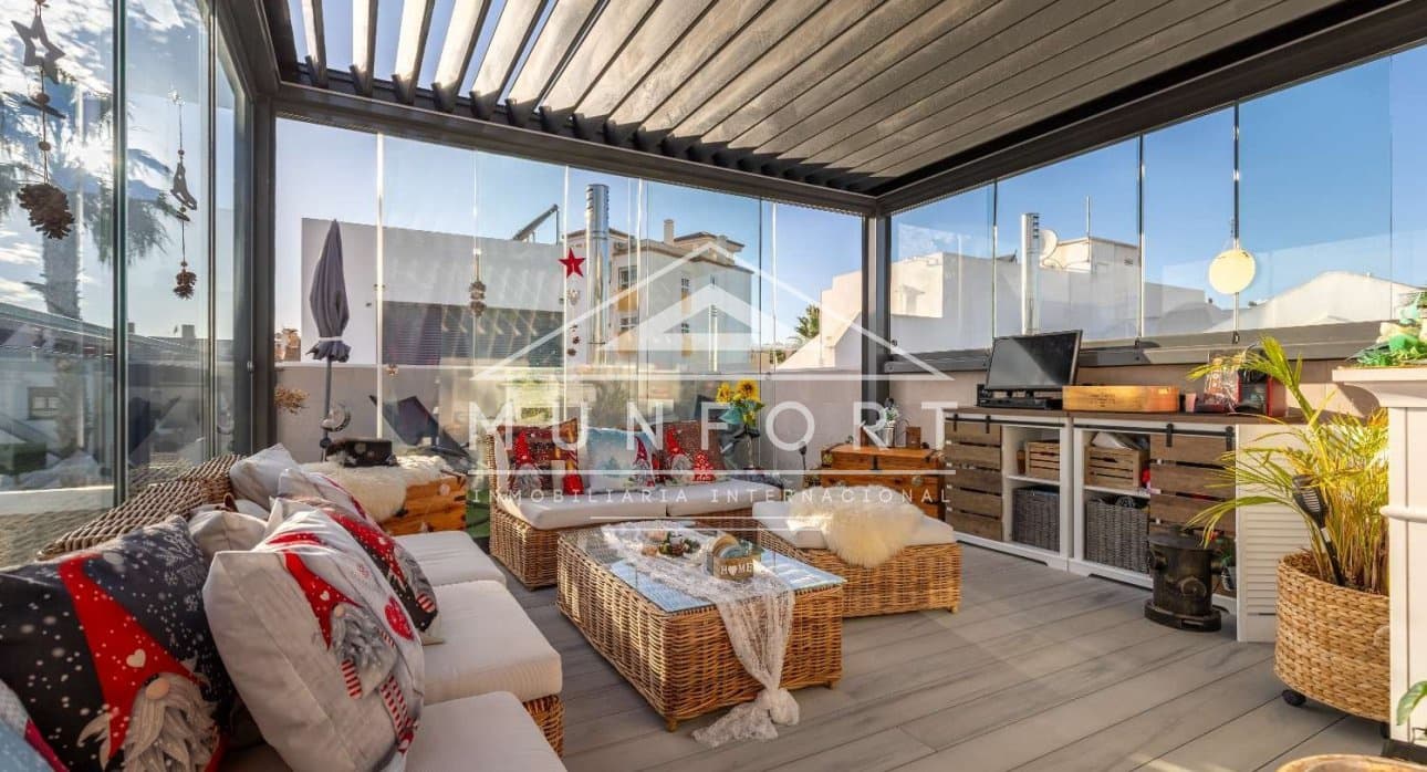 2 sovrum Villa till salu i Orihuela Costa med pool - 339 000 € (Ref: 9432594)