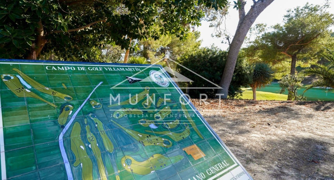 2 sovrum Villa till salu i Orihuela Costa med pool - 339 000 € (Ref: 9432594)