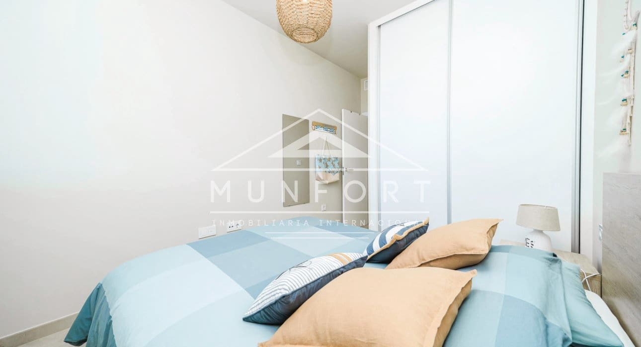 2 slaapkamer Penthouse te koop in Mar de Cristal met zwembad - € 299.000 (Ref: 9432596)