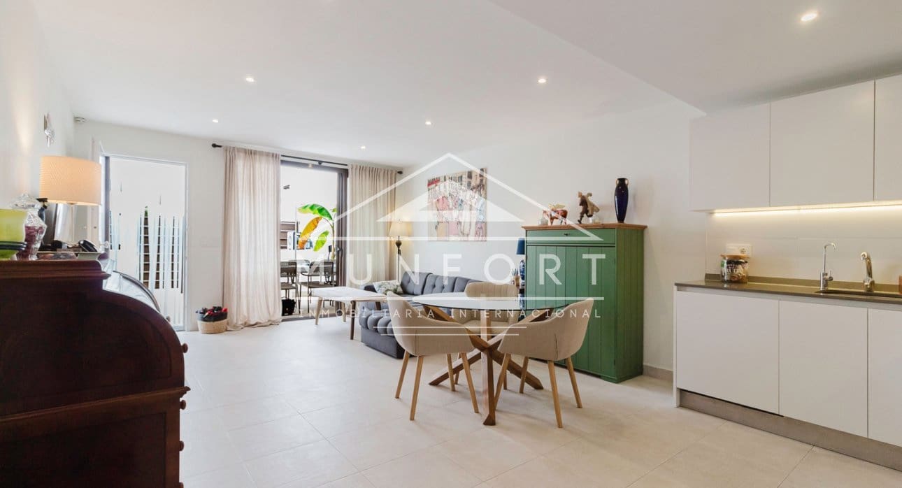 3 bedroom Villa for sale in San Pedro del Pinatar with pool - € 329,000 (Ref: 9432597)