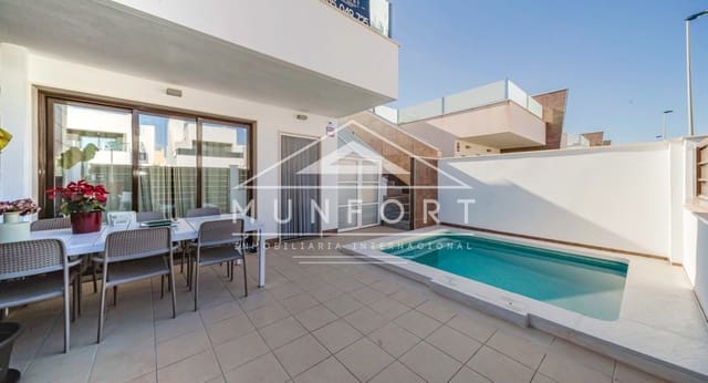 3 bedroom Villa for sale in San Pedro del Pinatar ciudad, San Pedro del Pinatar with pool - € 329,000 (Ref: 9432597)