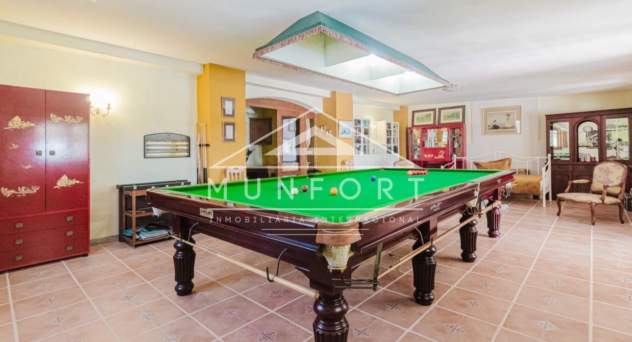 6 bedroom Villa for sale in Gea y Truyols with pool - € 599,900 (Ref: 9436319)