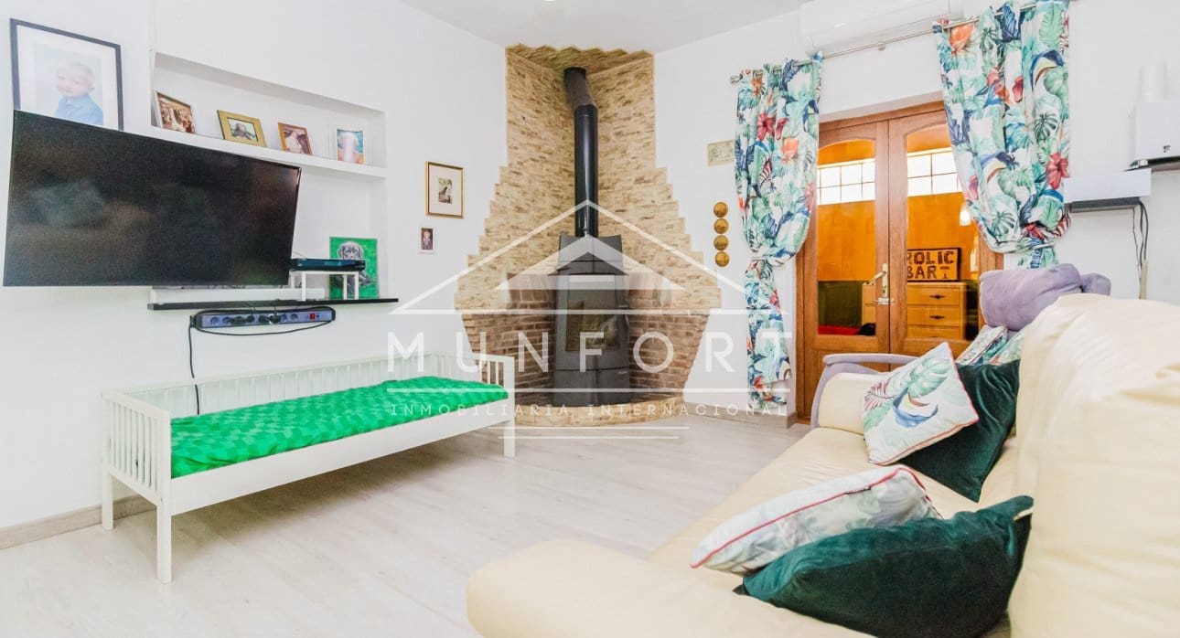 6 bedroom Villa for sale in Gea y Truyols with pool - € 599,900 (Ref: 9436319)