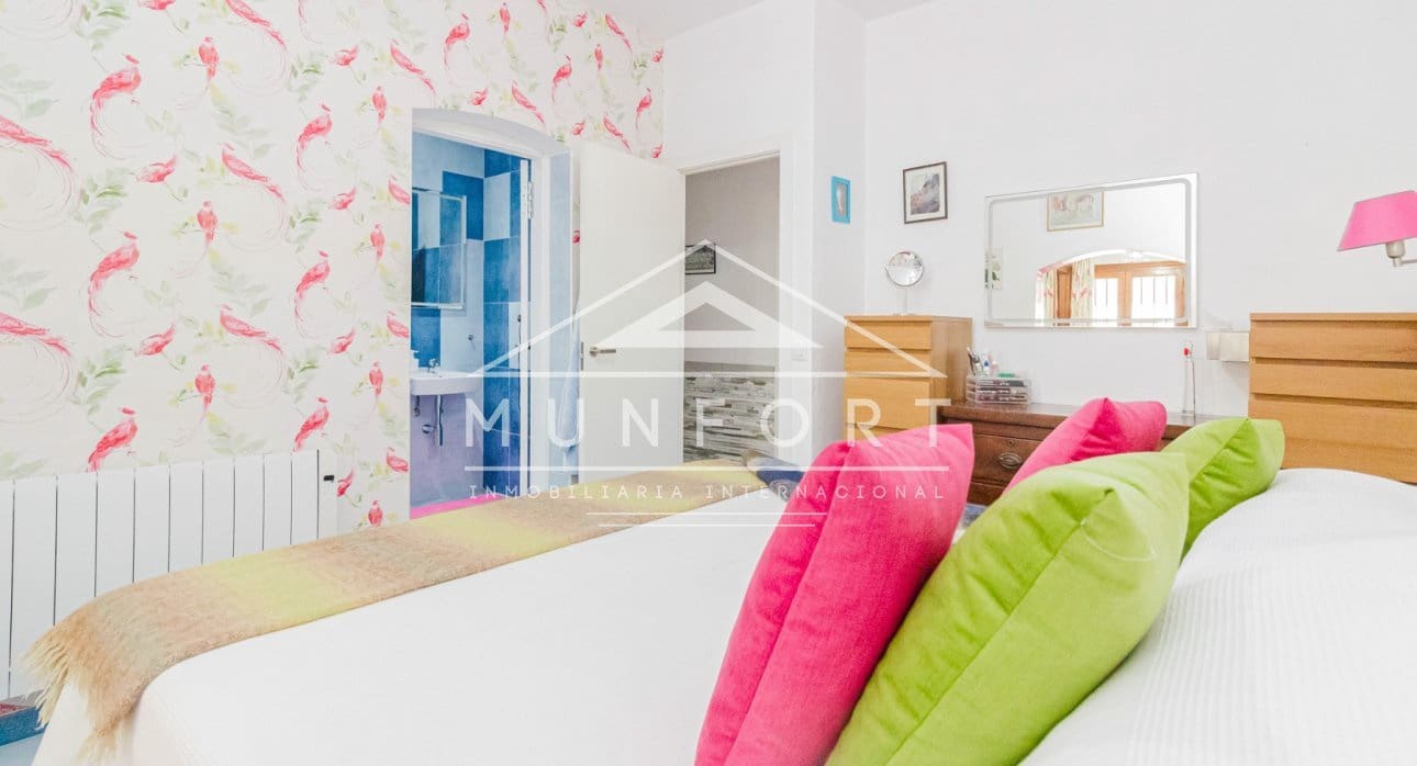 6 bedroom Villa for sale in Gea y Truyols with pool - € 599,900 (Ref: 9436319)