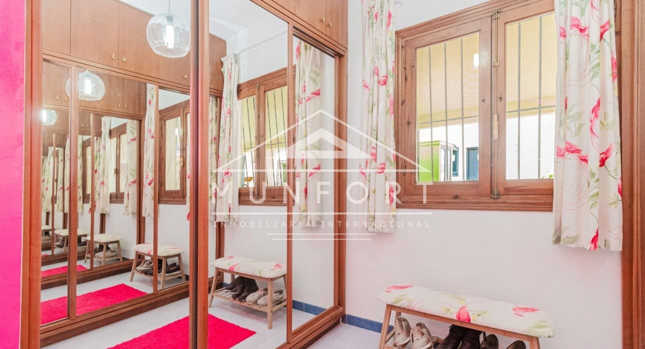 6 bedroom Villa for sale in Gea y Truyols with pool - € 599,900 (Ref: 9436319)