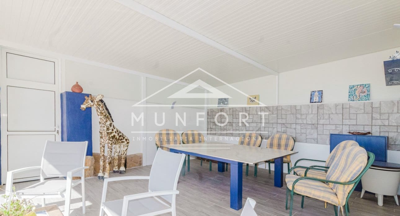 6 bedroom Villa for sale in Gea y Truyols with pool - € 599,900 (Ref: 9436319)