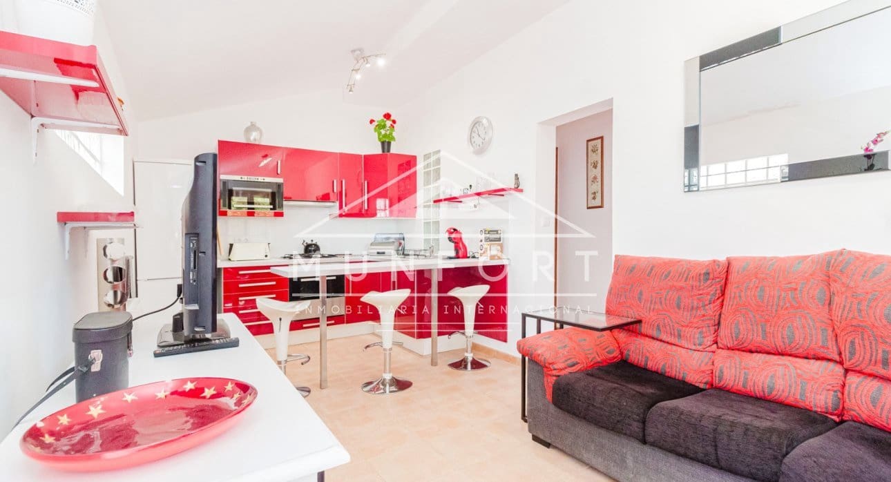 6 bedroom Villa for sale in Gea y Truyols with pool - € 599,900 (Ref: 9436319)