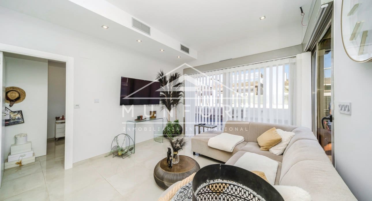 3 soveværelse Villa til salg i Orihuela Costa med swimmingpool - € 369.900 (Ref: 9437930)