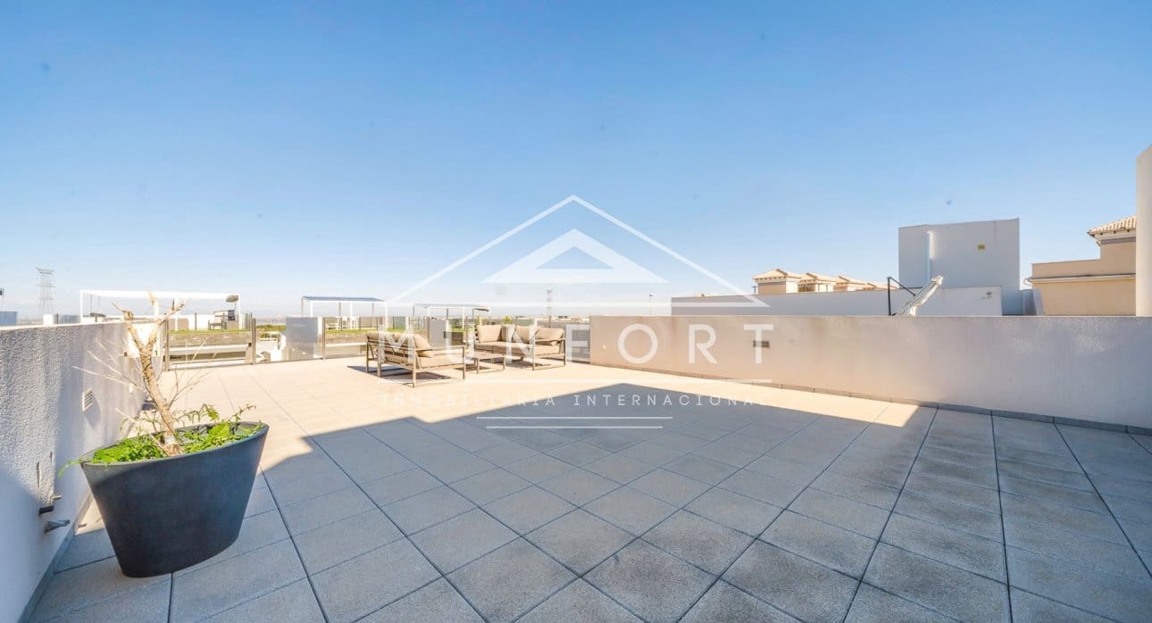 3 soveværelse Villa til salg i Orihuela Costa med swimmingpool - € 369.900 (Ref: 9437930)