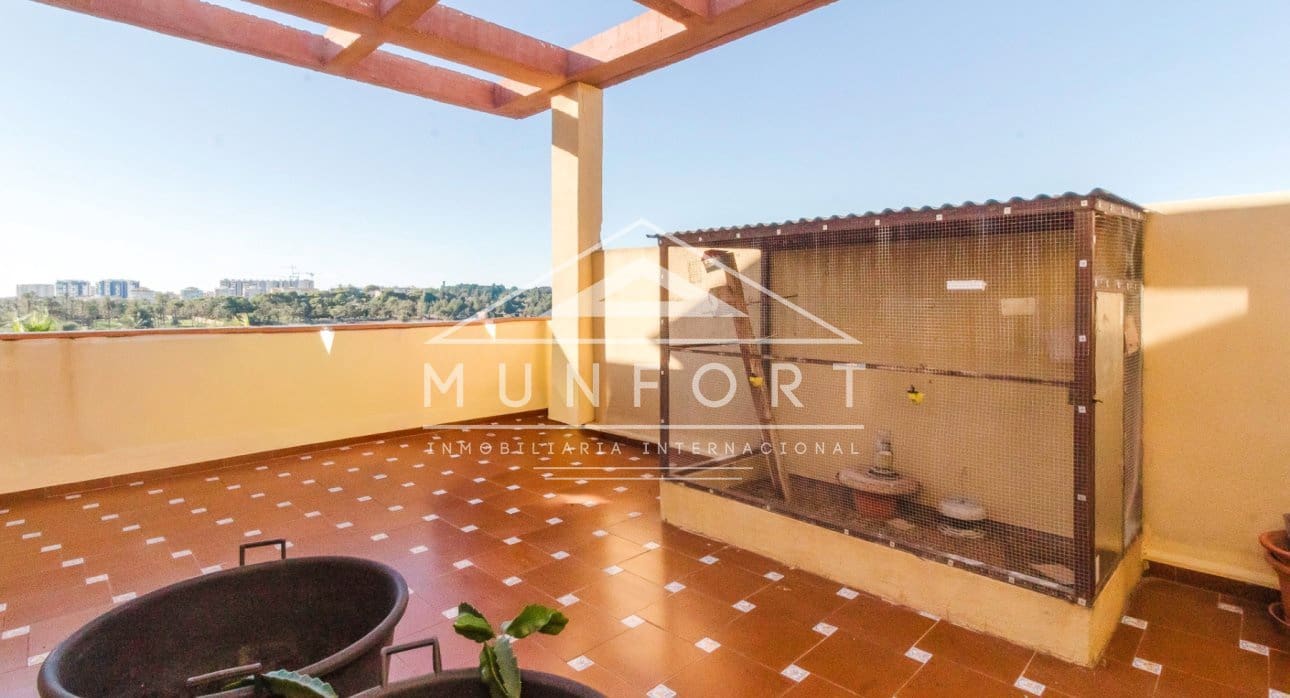 4 sypialnia Willa na sprzedaż w Torrevieja - 449 900 € (Ref: 9437931)