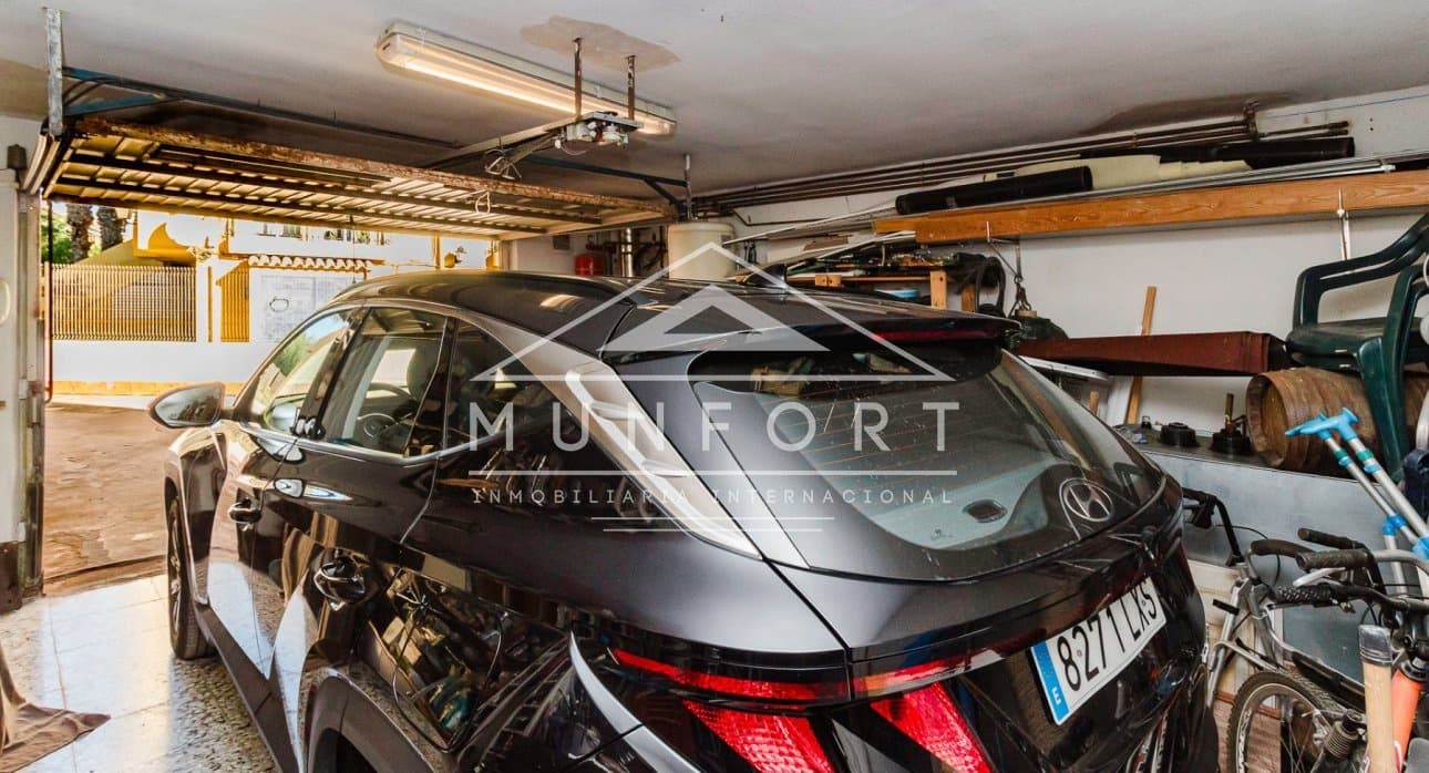 4 sypialnia Willa na sprzedaż w Torrevieja - 449 900 € (Ref: 9437931)